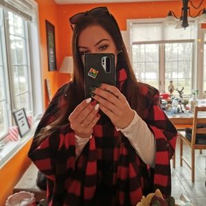 Meet your Posher, Krista